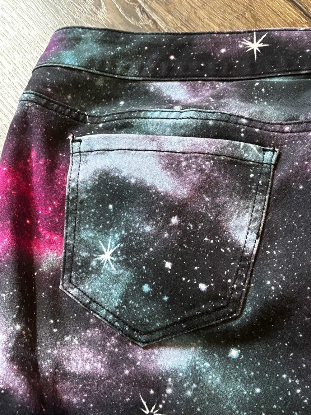 torrid Black Galaxy Print Women’s Denim Leggings with Teal & Magenta Accents - Picture 6 of 6